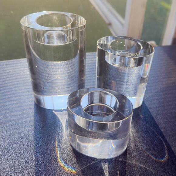 Modern 3-Piece Solid Clear Glass Tealight Candle Holder Set in 3 Heights - Picture 4 of 7